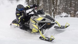 Skuter śnieżny Yamaha Sidewinder X-TX LE 137